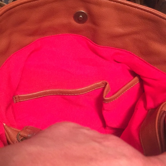 Brown fringe purse by Carlos Santana. - Picture 3 of 4